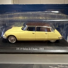 1/43 Scale Citroen DS 19 Salon de l’ Auto 1955