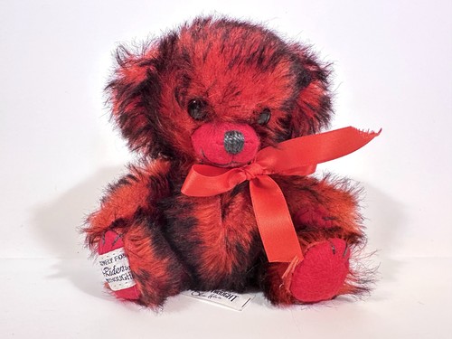 Merrythought red tipped mohair - tipped,