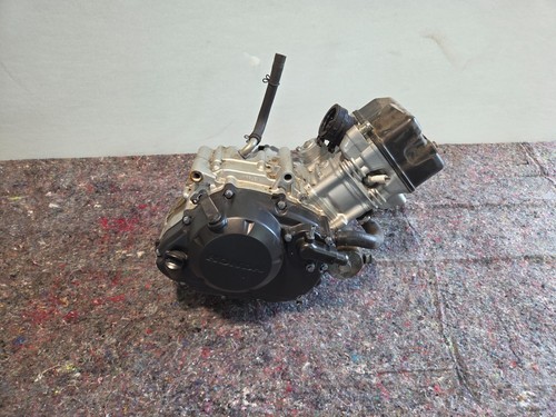 Honda cb125r engine - honda,