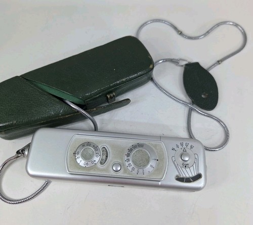 Minox subminiaturecamera - b,