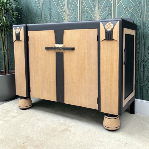 Oak art deco drinks cabinet - drinks,