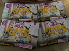 Breyer Mystery Pocket Box Cats