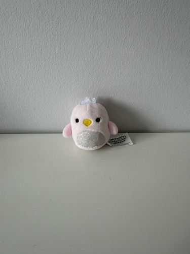 Suneetha the swan - suneetha, squishville