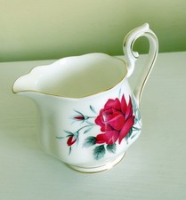 Royal Albert Sweet Romance