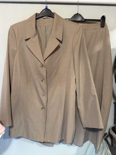 Ladies size taupe two piece - 20,