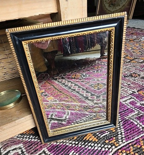 Small antique hogarth - antique, framed