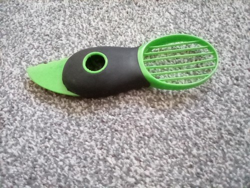 Advocado destoner - advocado,