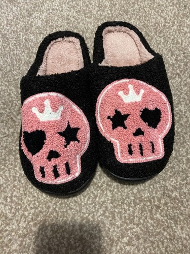Pink skull crown fuzzy - pink,