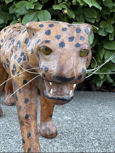 Vtg cheetah figurine - figurine, jaguar