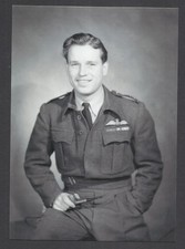 (BX64) WORLD WAR 2 PHOTO "REPRINT" RAF WING COMMANDER GUY GIBSON DAMBUSTERS WW2