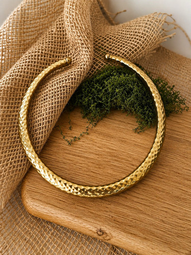Brass hammered torque - brass, collar