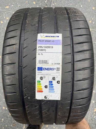 New 295 zr19 michelin - 295/30,