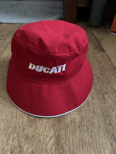 Ducati bucket hat - bucket, red