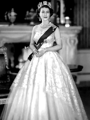 Her majesty the - her,