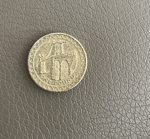 2005 menai bridge one pound