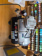 Airbrush Kit + Compressor With Tank, Spray booth and High Quality Airbrush