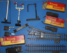 Vintage Tri-ang Railways Triang OO Gauge Assorted Bits/Parts Multi-List