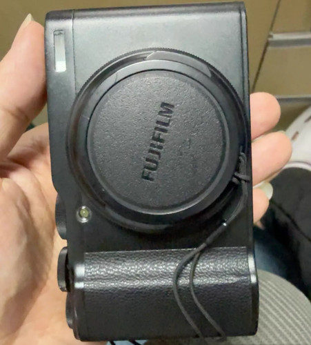 Fujifilm fuji xf10 black 2 - fujifilm,