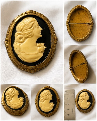 Vintage cameo mounted brooch - cameo,