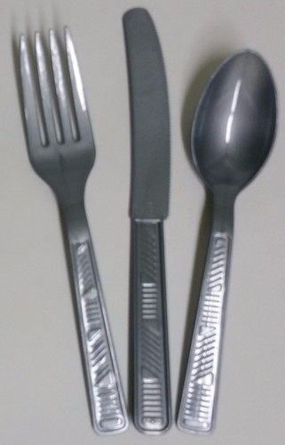 Silver party paper plates - silver,