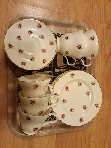 Vintage crown trent rose - crown,