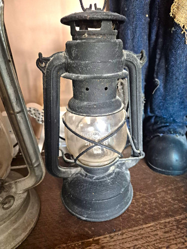 Feuerhand black oil lantern - feuerhand,