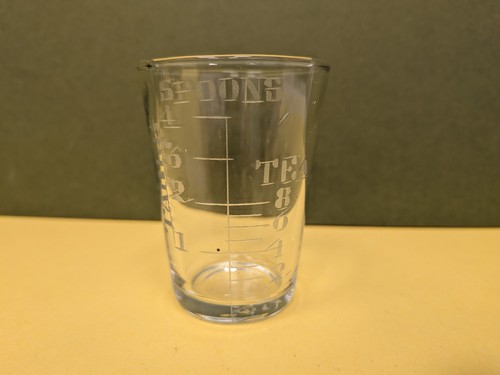 Antique vintage chemist - antique/vintage,