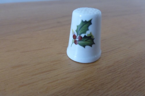 Royal grafton christmas - royal, holly