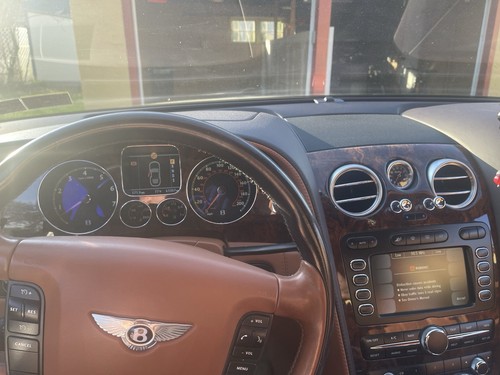 Bentley flying spur - bentley,