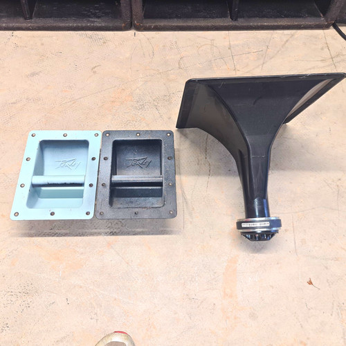 Peavey pv215 parts working - peavey,