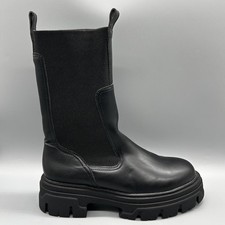 H&M Mid Calf Boots Pull On