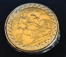 1914 Half Sovereign 22ct Gold - In Ring Mount 9ct Gold - Size U - 8.2g.