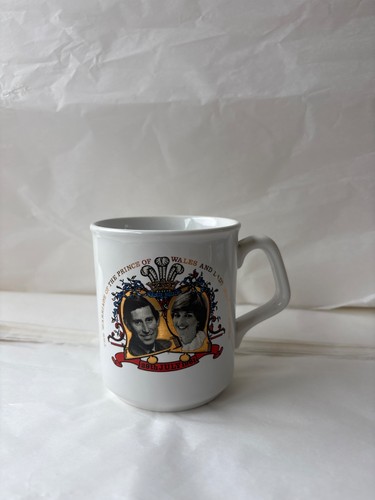 Mug celebrating the marriage - the,