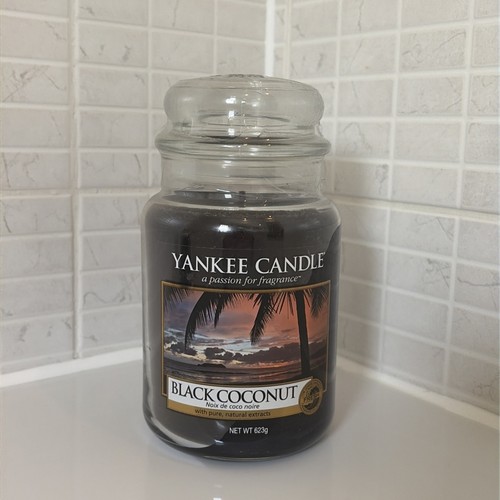 Yankee candle scented - yankee,