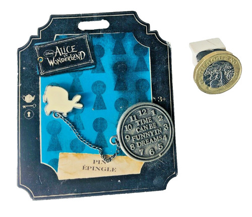 Costume jewellery badge - costume, alice
