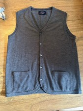 Charles Tyrwhitt Grey Sleeveless Cardigan (Large)