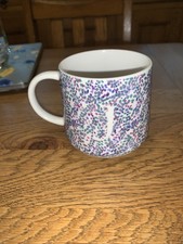 8cm Tall Mug Spotty Ditsy