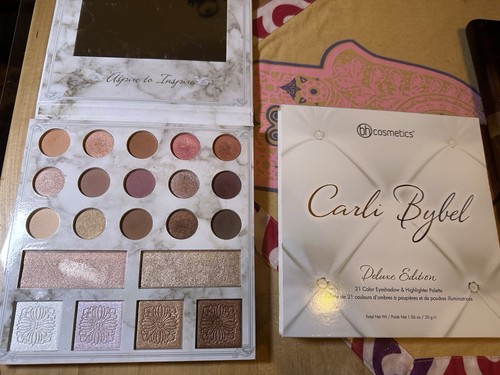 Cosmetics carli bybel - cosmetics,