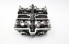 Cylinder Head Engine Camshaft