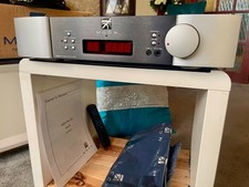 Simaudio Moon 350P Pre