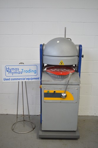 Daub bun divider moulder - 4/30,