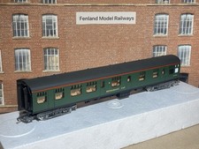 Lima 305324W OO Gauge SR Green