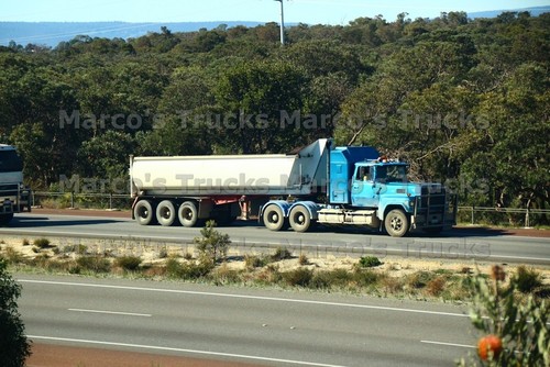 Truck photo tipping trailer - truck,