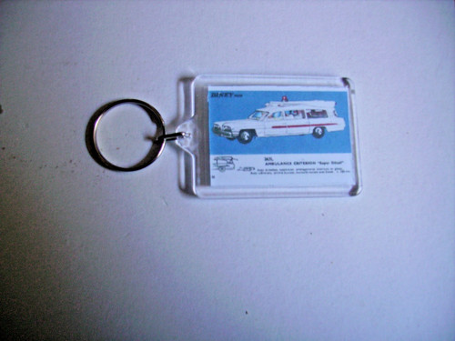 Dinky toys ambulance - toys, criterion
