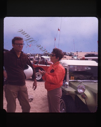 Woman dune buggy off road - dune,