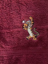 Tigger Disney Christmas Face