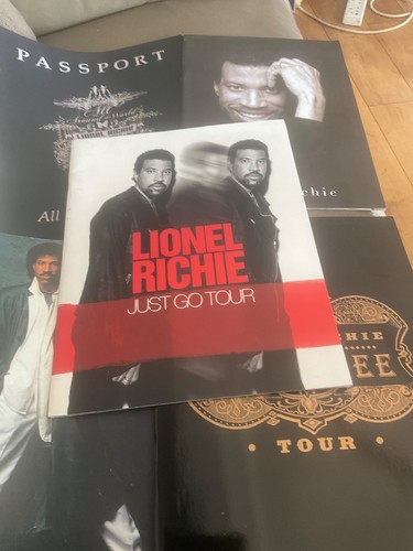 Lionel richie go - 5, tour