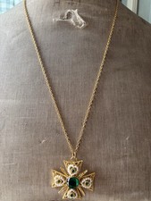 Maltese Vintage Cross-Style