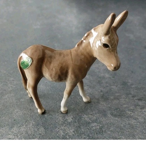 Beswick donkey gloss finish - donkey,