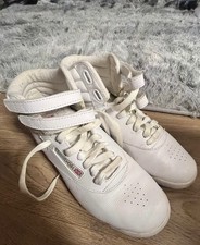 REEBOK CLASSIC LADIES VINTAGE STYLE WHITE LEATHER  HI TOP TRAINER S SIZE 6